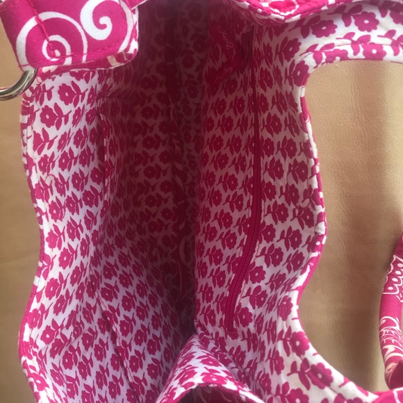 Vera Bradley magenta & white shoulder bag - Picture 4 of 6